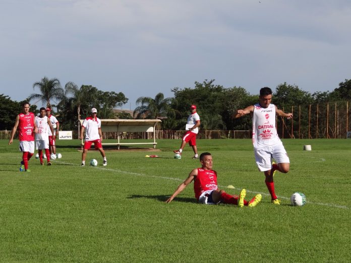 moises treino 1 vila