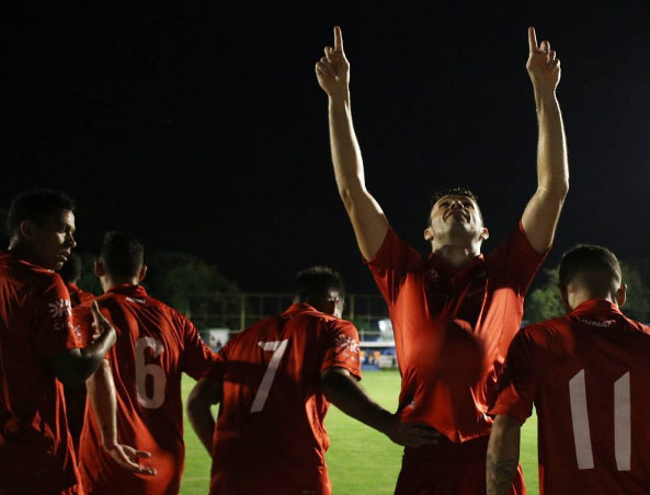 gol_wesley_matos - bola aerea