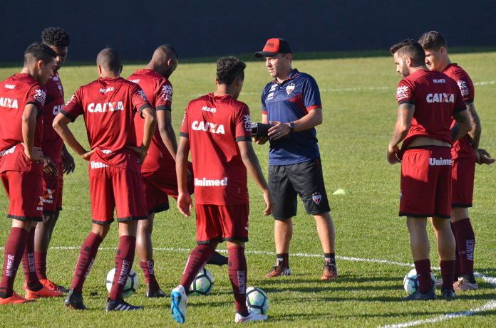 atlético ponte preta joao paulo sanches