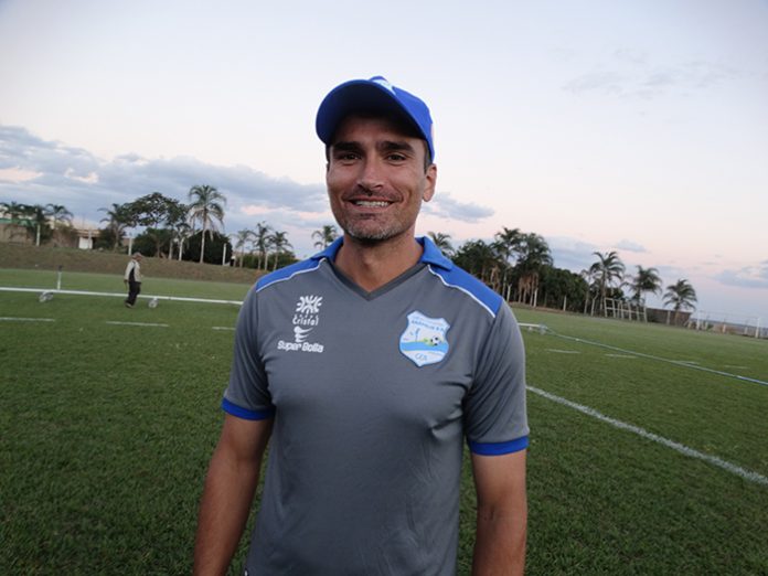 Técnico Édson Júnior GEA Técnico Édson Júnior GEA
