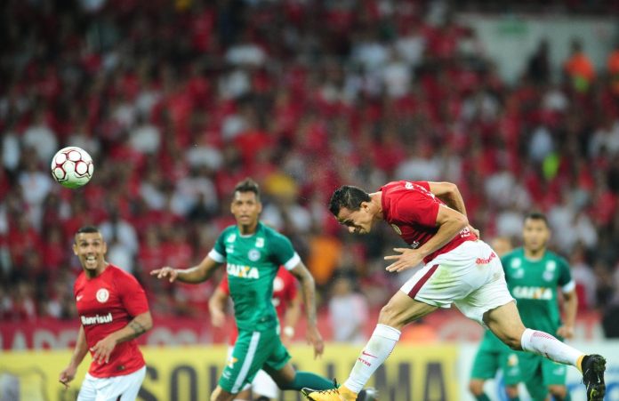 Internacional 3 x 0 Goiás no Sul