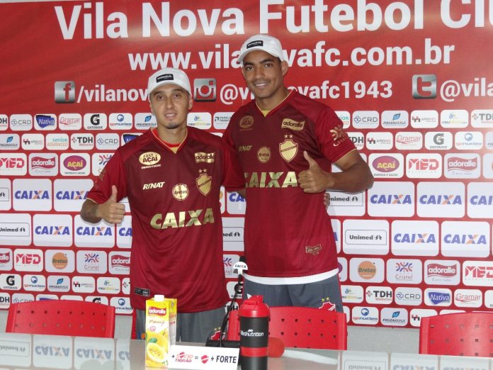 Marcelinho e Jenison apresentados 1 Vila