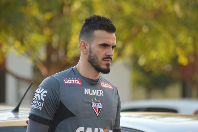 lucas frigeri goleiro