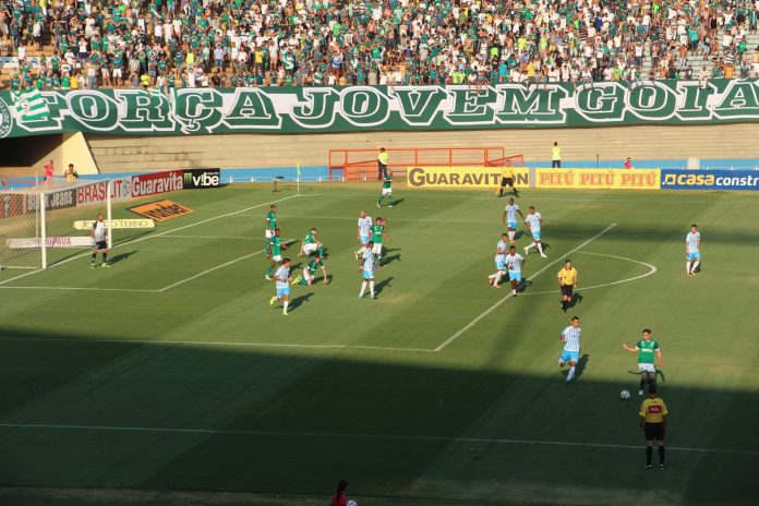 Goiás x Paysandu 1 Vitor