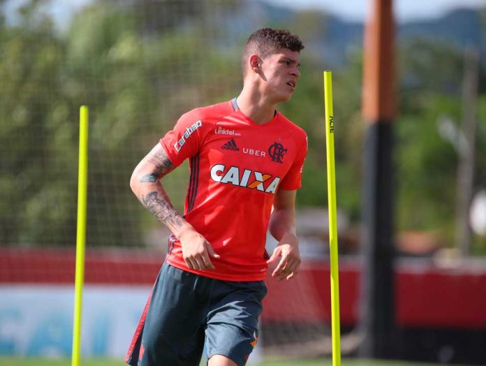Ronaldo volante treino Flamengo