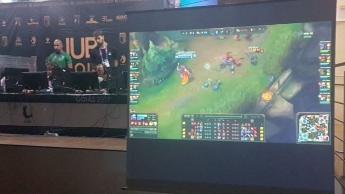 League of Legends LoL nos JUBs Goiás 1 Vitor