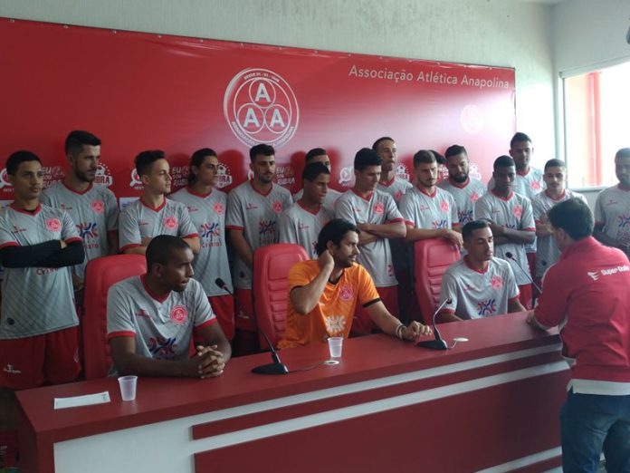 jogadores apresentados Anapolina Goianão