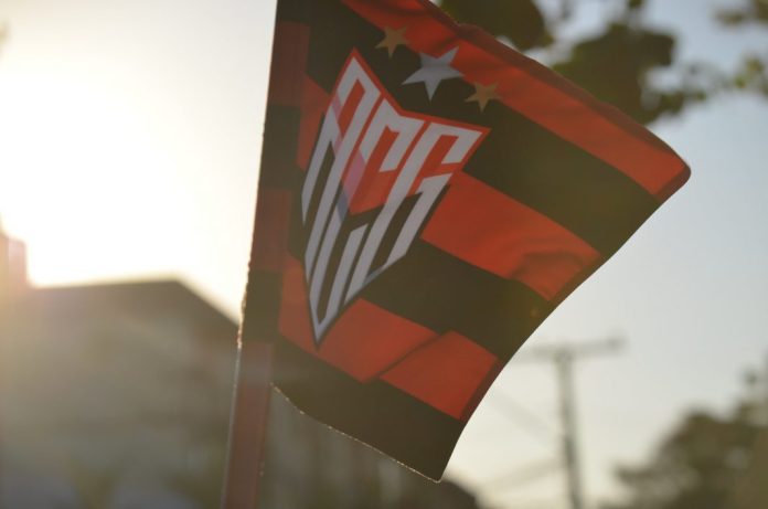 BANDEIRA ATLETICO CT