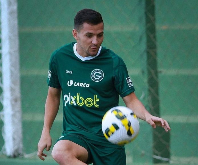 DADA GOIÁS TREINO
