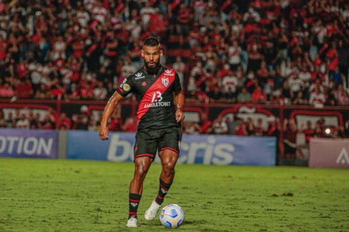 WILLIAN MARANHÃO ATLÉTICO FOTO BRUNO CORSNIO