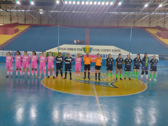 ajax x resenhas