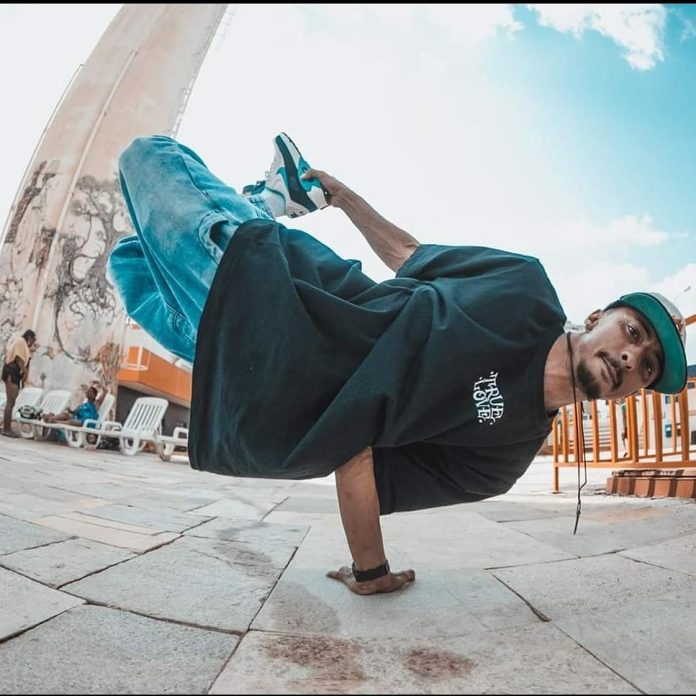 b-boy xandin