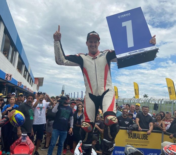 Em Goiânia, Brasileiro de Motovelocidade define campeões da temporada Em Goiânia, Brasileiro de Motovelocidade define campeões da temporada
