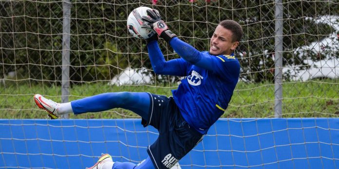 EZEQUIEL GOLEIRO CRUZEIRO FOTO GUSTAVO ALEIXO CRUZEIRO