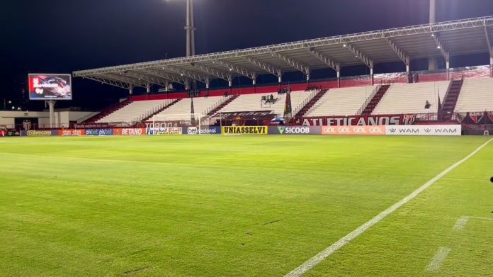 Atlético-GO x Athletico Série A 2022