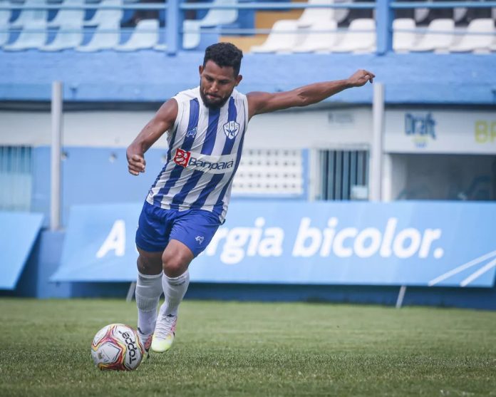 elielton paysandu aparecidense