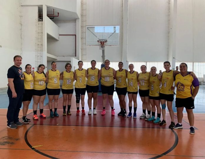 ladies basquete