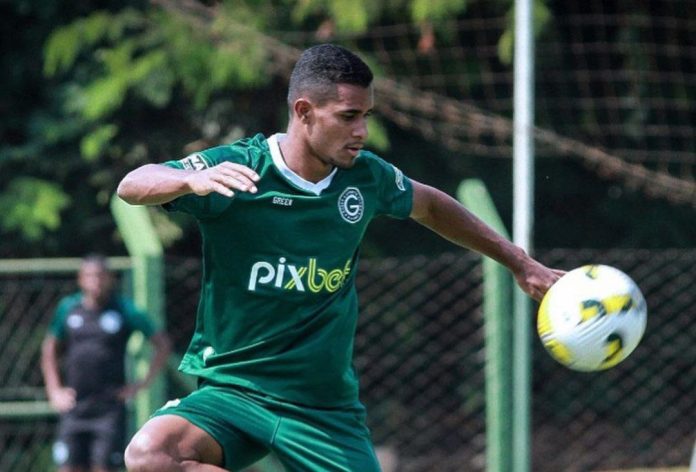 Douglas Pelé Goiás