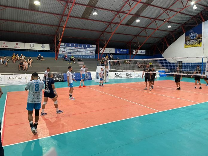 Neurologia bate o Ace e engrena segunda vitória seguida no Goiano de Vôlei Neurologia bate o Ace e engrena segunda vitória seguida no Goiano de Vôlei