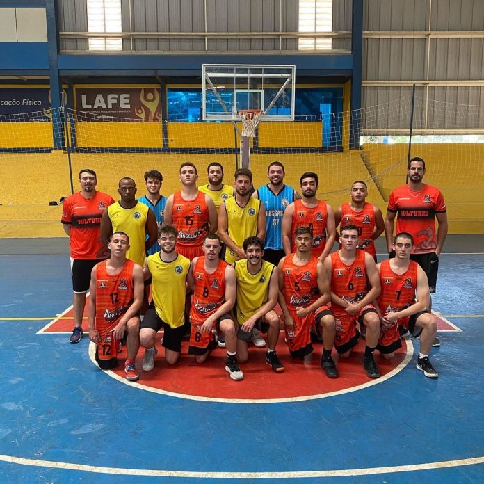vultures basquete