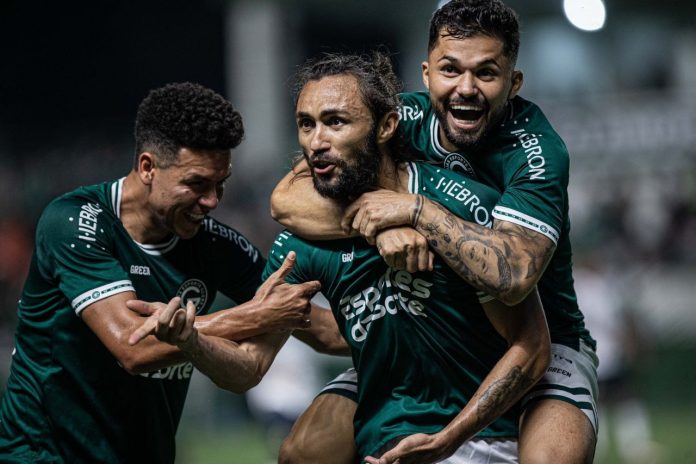 Apodi comemora gol Alesson Marquinhos Gabriel Foto Isabela Azine