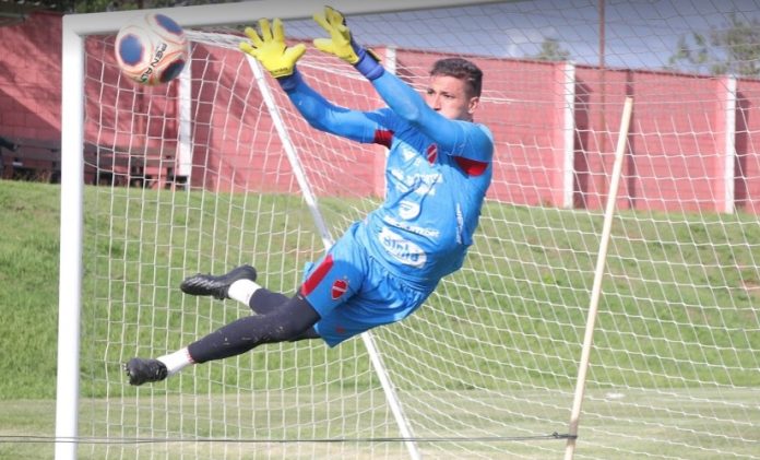 Crac fecha com o goleiro Cleriston, que já atuou por Vila Nova, Aparecidense e Iporá Crac fecha com o goleiro Cleriston, que já atuou por Vila Nova, Aparecidense e Iporá
