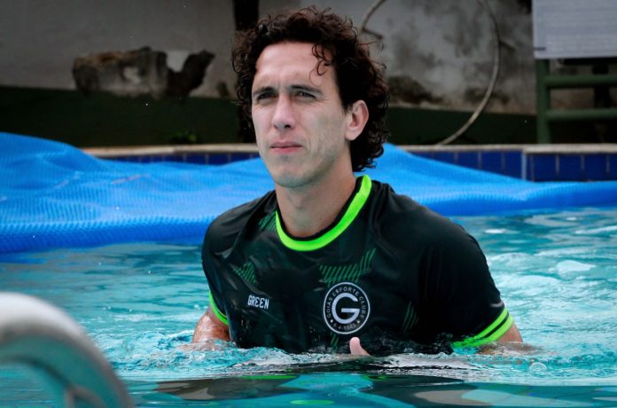 Com quatro gols, Nicolas assume artilharia isolada do Goianão Com quatro gols, Nicolas assume artilharia isolada do Goianão