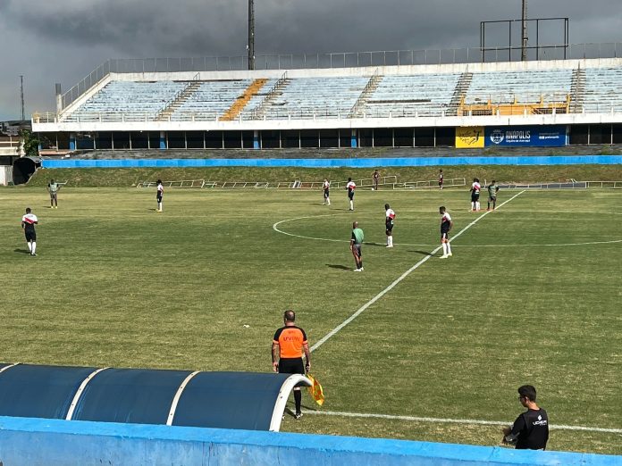 Em último jogo-treino antes do Goianão, Anápolis empata com o Brasília Em último jogo-treino antes do Goianão, Anápolis empata com o Brasília