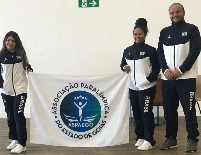 Atletas da Aspaego embarcam para competições de parabadminton na Espanha Atletas da Aspaego embarcam para competições de parabadminton na Espanha