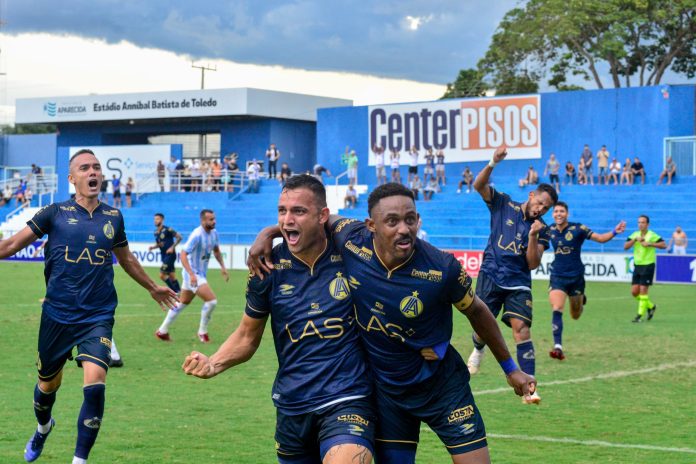 aparecidense alex henrique gol