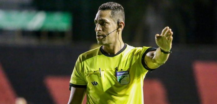 RODRIGO PEREIRA DE LIMA ÁRBITRO FOTO RAFAEL VIEIRA F PERNAMBUCO