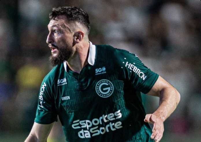 Goiás confirma renovação de contrato com lateral esquerdo Sander Goiás confirma renovação de contrato com lateral esquerdo Sander