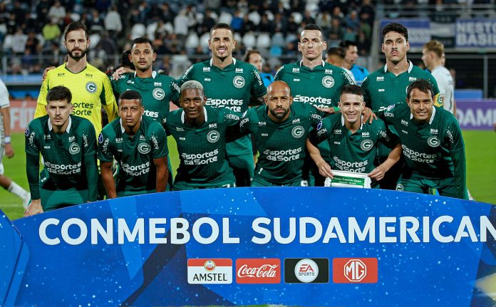 Goias x Gimansia elenco Sulamericana