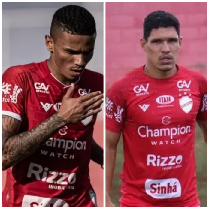 Em conversa com Romário, Sousa se recusa a cometer pênalti e cita 