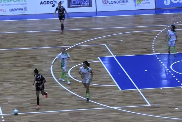 Resenhas vence o DEC/Operário e segue 100% na Taça Brasil de Futsal Feminino Resenhas vence o DEC/Operário e segue 100% na Taça Brasil de Futsal Feminino