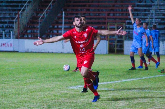 Crac anuncia o retorno do atacante Édipo, campeão e artilheiro da Divisão de Acesso em 2018 Crac anuncia o retorno do atacante Édipo, campeão e artilheiro da Divisão de Acesso em 2018