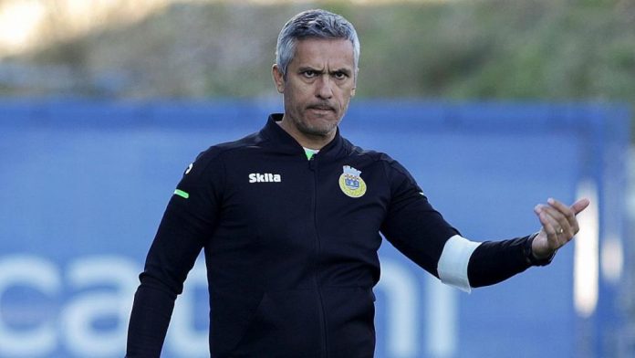 Goiás contrata treinador português Armando Evangelista para a sequência da temporada Goiás contrata treinador português Armando Evangelista para a sequência da temporada