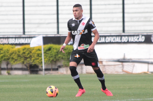 Crac anuncia contratação de zagueiro formado nas categorias de base do Vasco da Gama Crac anuncia contratação de zagueiro formado nas categorias de base do Vasco da Gama