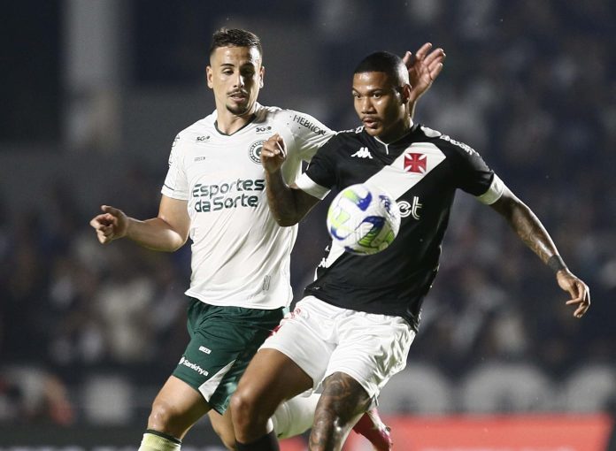 Goiás segura pressão, vence o Vasco e ganha fôlego na briga contra o rebaixamento Goiás segura pressão, vence o Vasco e ganha fôlego na briga contra o rebaixamento