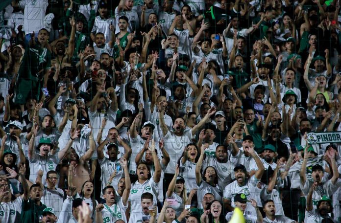 Goiás abre venda de ingressos para o jogo contra o Gimnasia y Esgrima, pela Sul-Americana Goiás abre venda de ingressos para o jogo contra o Gimnasia y Esgrima, pela Sul-Americana