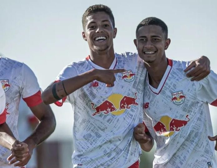 Yanan Silva red bull bragantino foto heber gomes