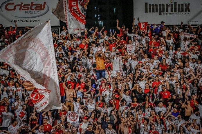 Vila Nova tem a 3ª maior taxa de ocupação de estádio nas Séries A e B em julho, diz pesquisa Vila Nova tem a 3ª maior taxa de ocupação de estádio nas Séries A e B em julho, diz pesquisa