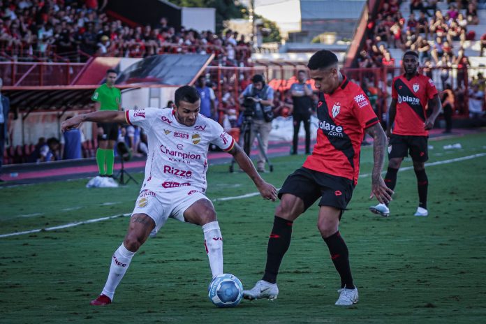 Desde 2006, média para conquistar acesso na Série B é de 62,7 pontos; veja contas de Atlético-GO e Vila
