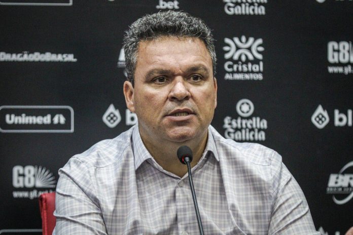 ADSON BATISTA ATLÉTICO-GO