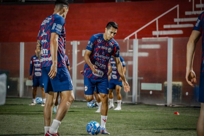 Após derrota, Vila Nova terá quase duas semanas de preparação para o próximo jogo Após derrota, Vila Nova terá quase duas semanas de preparação para o próximo jogo