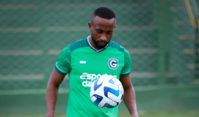Diego Goiás Treino Foto Goiás