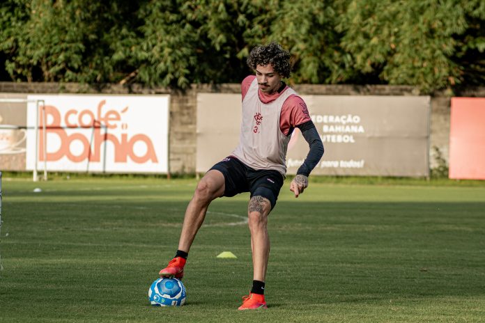Com desfalques, Vitória segue preparação para duelo com o Vila Nova; veja baixas Com desfalques, Vitória segue preparação para duelo com o Vila Nova; veja baixas
