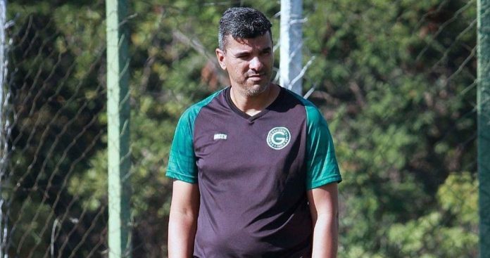 Mário Henrique técnico sub-20 Goiás