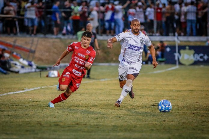 Vila Nova decepciona torcida, perde para o rebaixado ABC e fica sem o acesso Vila Nova decepciona torcida, perde para o rebaixado ABC e fica sem o acesso