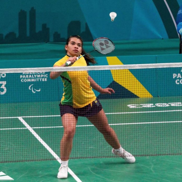 ana carolina reis badminton parapan